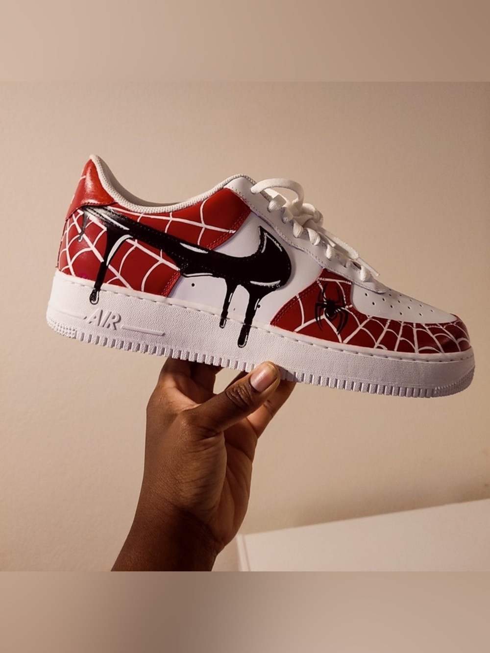Graphic Spider-Web Low-Top Sneakers - White & Red